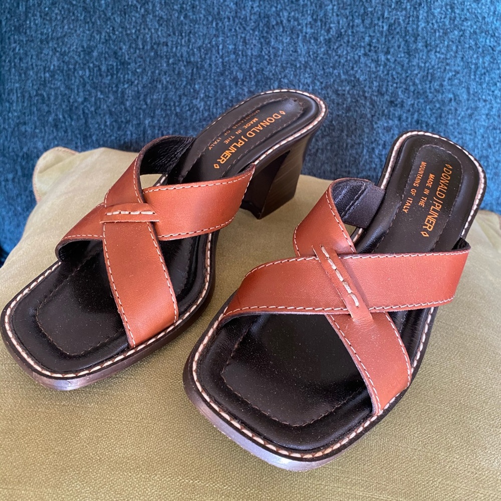 Donald Pliner Block Heel Sandal